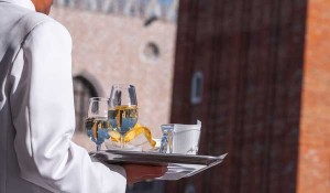 Kellner in Venedig in Italien