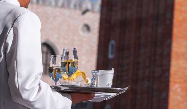 Europareise: Trinkgelder und Restaurantetikette