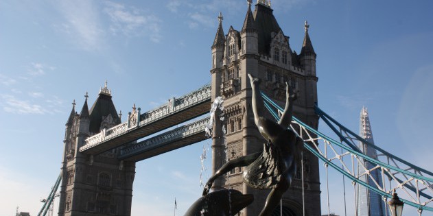 Die berühmte Tower Bridge muss man mal gesehen haben...