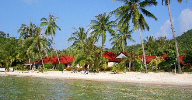Palmen & weißer Sand auf Koh Phangan