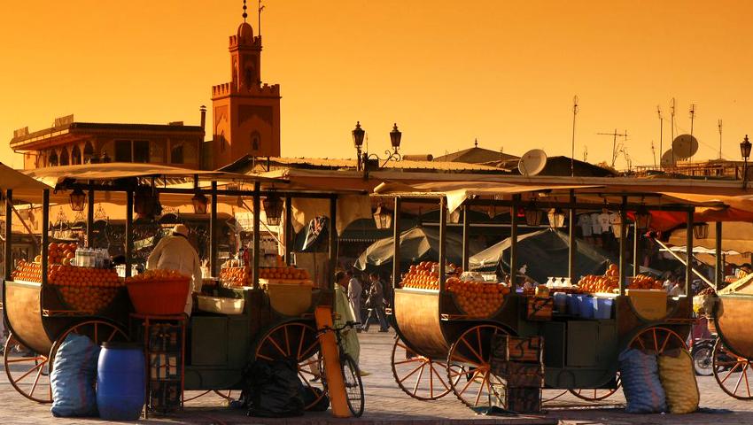 Abendstimmung auf der Djemaa el Fna in Marrakesch