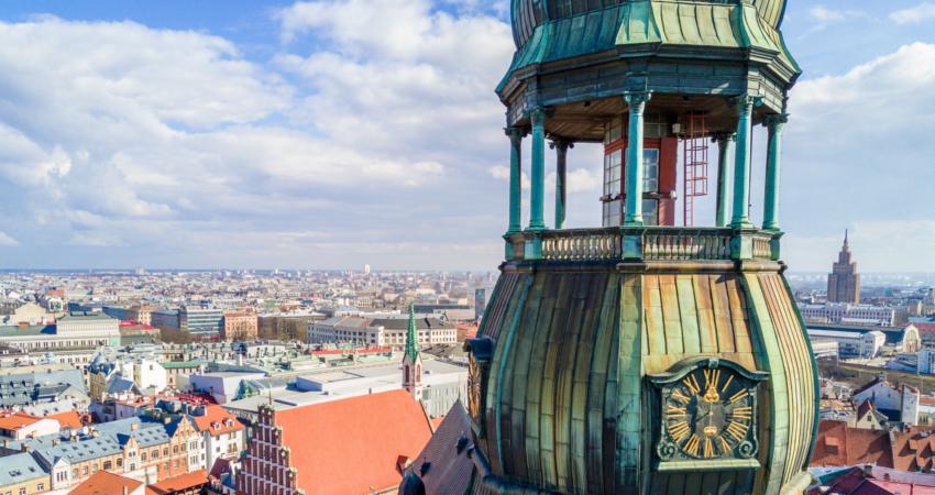 Kirche in Riga mit Aussicht