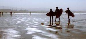 Surfer in Essaouira in Marokko