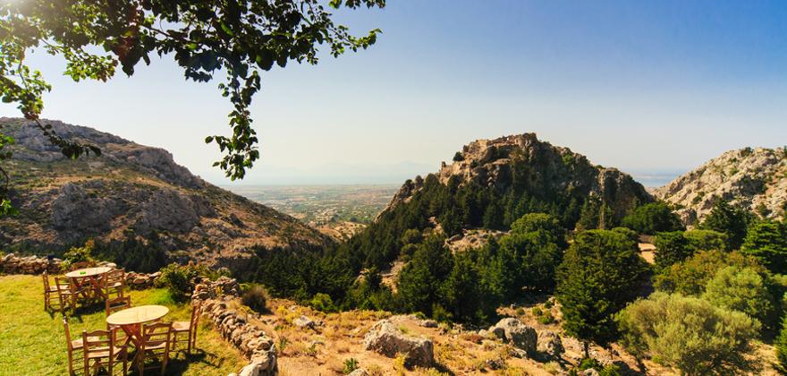 gebirge in Kos in Griechenland