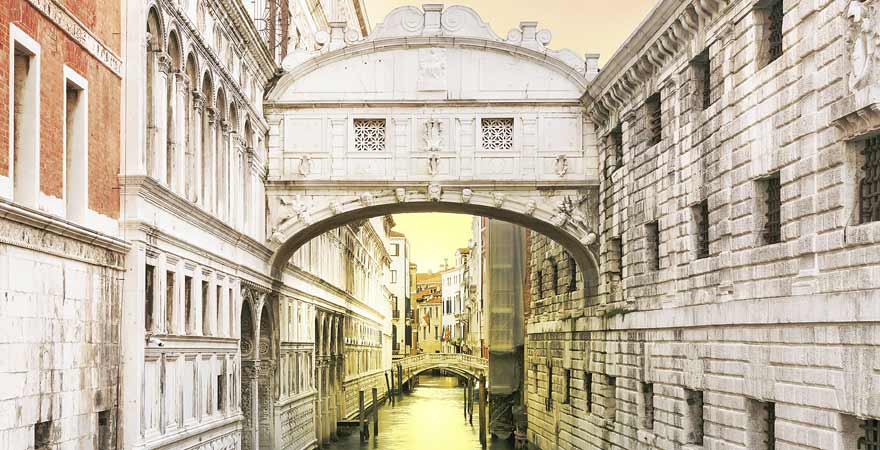 Seufzerbrücke in Venedig in Italien