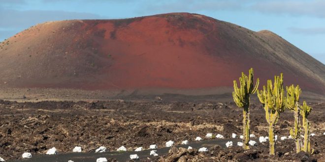 Lanzarote Urlaubsguide: Infos und Ausflugstipps für die Vulkaninsel
