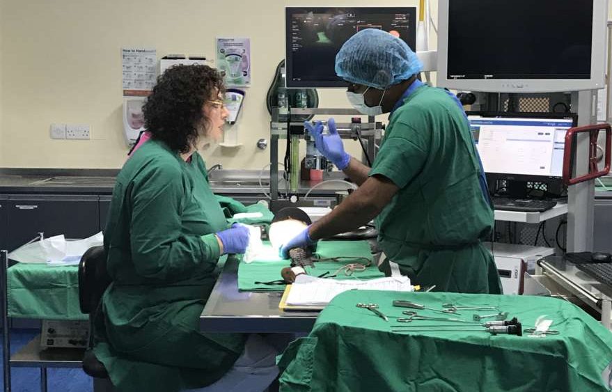 Operation im Falkenhospital in Abu Dhabi