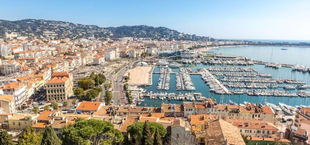 Blick auf Cannes an der Cote d'Azur in Frankreich