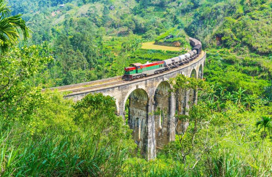 Nine Arches Bridge in Damodara, Ella Auf Sri Lanka