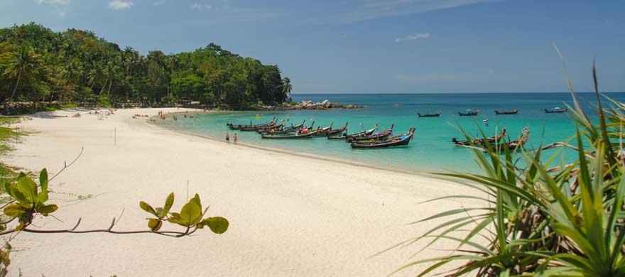 Strand Freedom Beach auf Phuket in Thailand