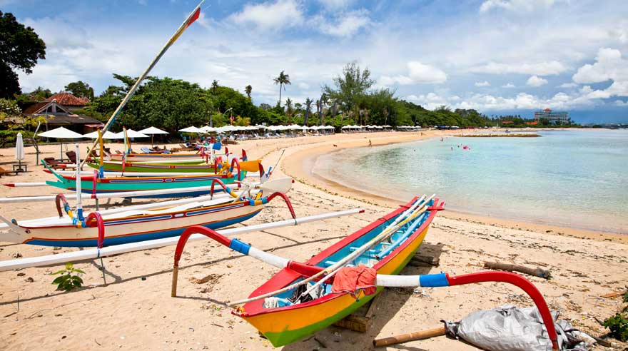 Strand Sanur Beach auf Bali in Indonesien