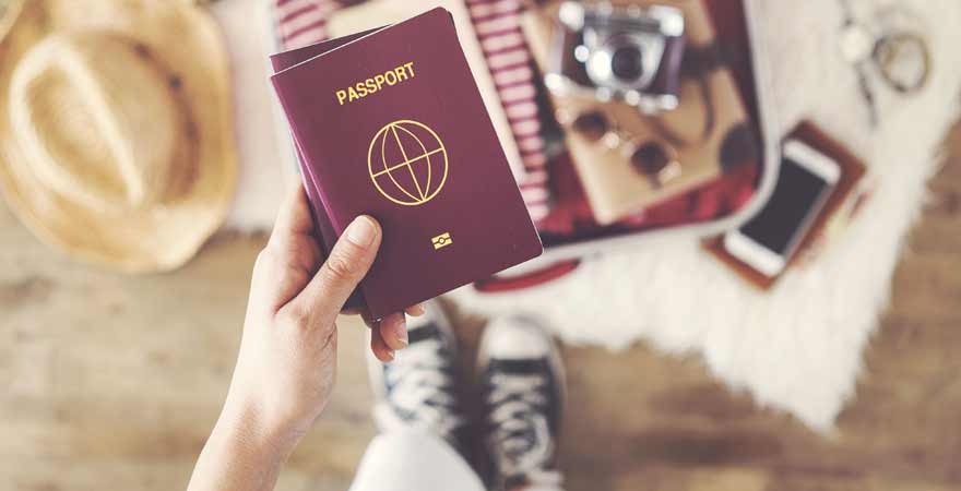 Kofferpacken vor dem Urlaub