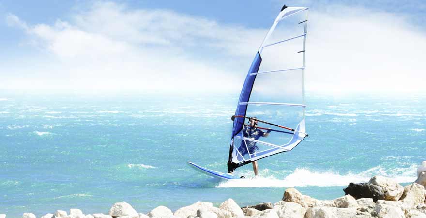 Windsurfen in Alacati in der Tuerkei