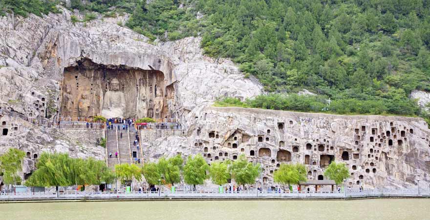 Longmen Grotten in Luoyang in China