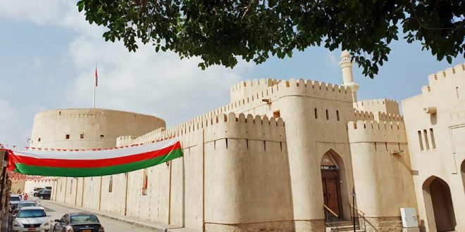 Ausflug nach Nizwa und zum al-Dschabal al-Achdar: Den ursprünglichen Oman kennenlernen