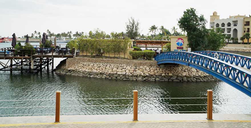 Inselbar in Hawana Salalah