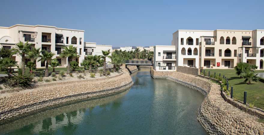Wasserkanal im Salalah Rotana Resort im Oman
