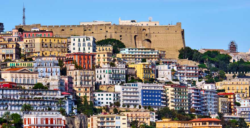 Castel Sant Elmo in Neapel in Italien