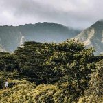 Wandern auf dem Kalepa Ridge Trail auf Hawaii