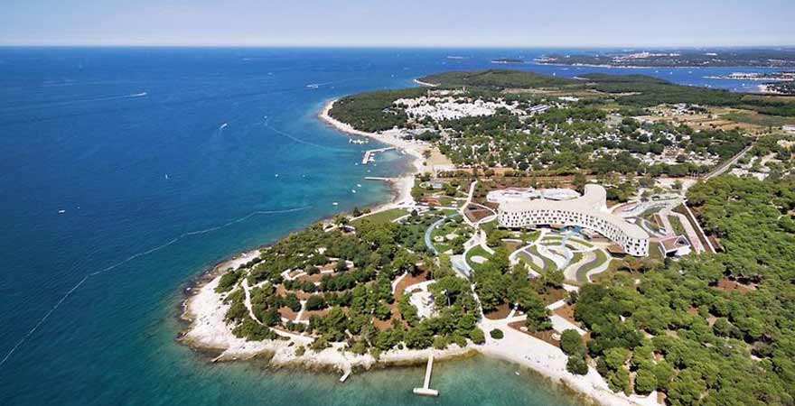 Strand Amarin beim Amarin Family Hotel in Kroatien