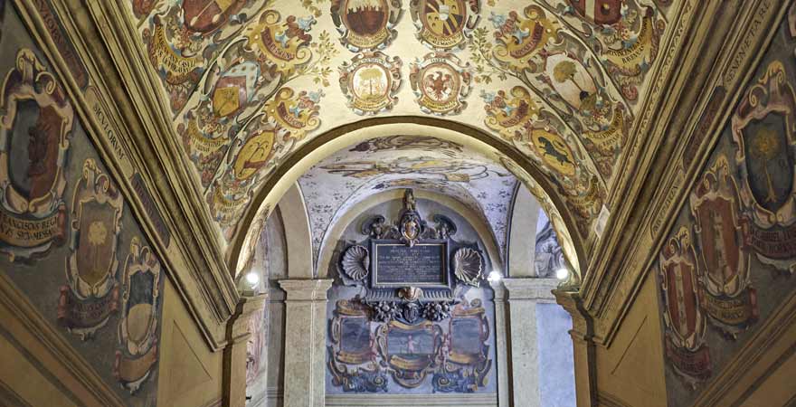 Palazzo dell Archiginnasio in Bologna in Italien
