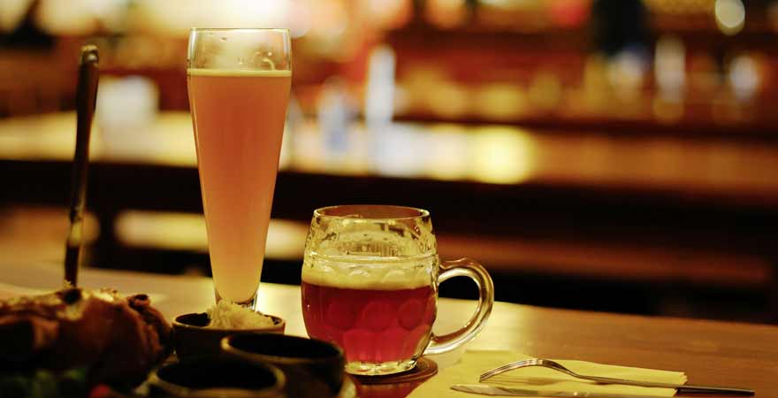 Bier im Wirtshaus