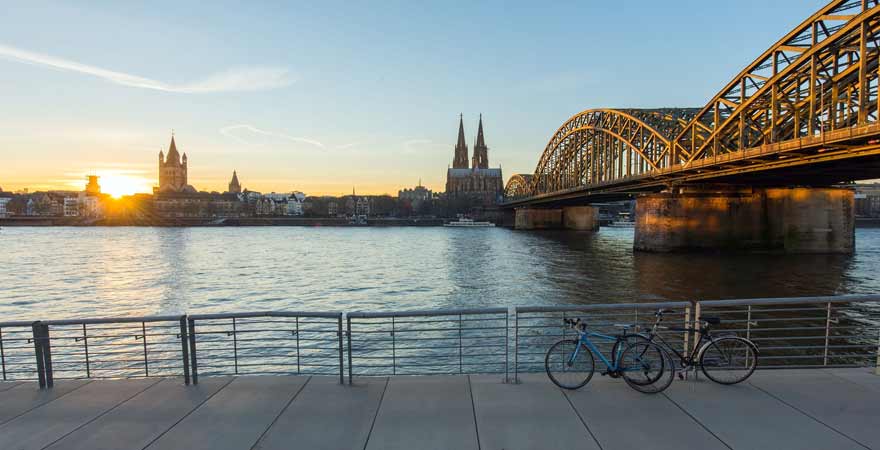 Rheinboulevard in Köln