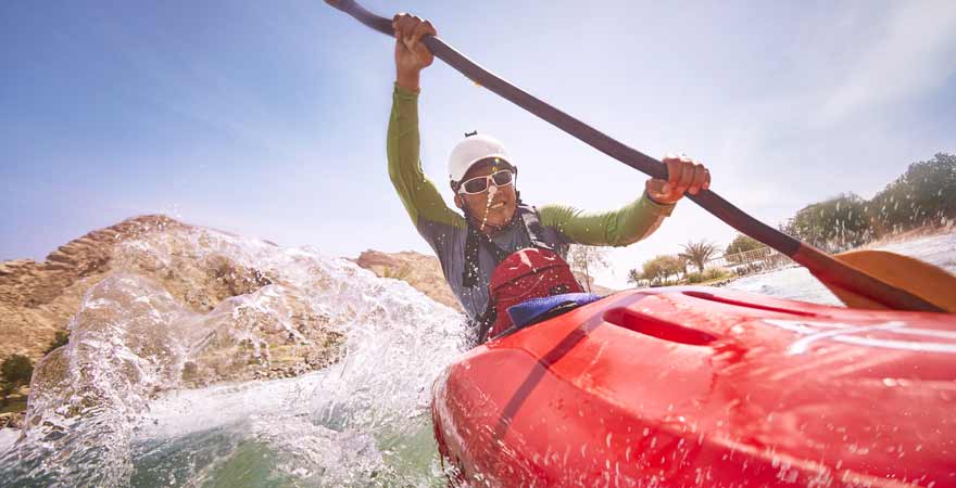 Kayak im Wadi Adventure in Abu Dhabi