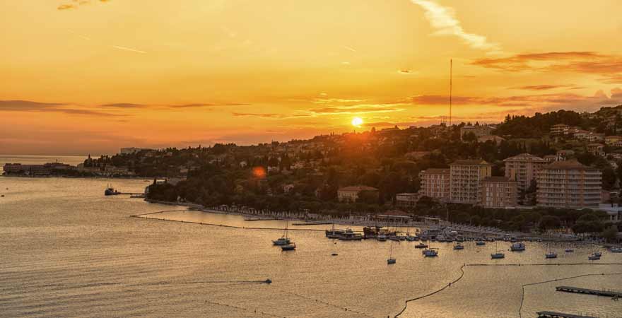 Portoroz in Slowenien bei Sonnenuntergang