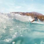 Surfen im Wadi Adventure in Abu Dhabi