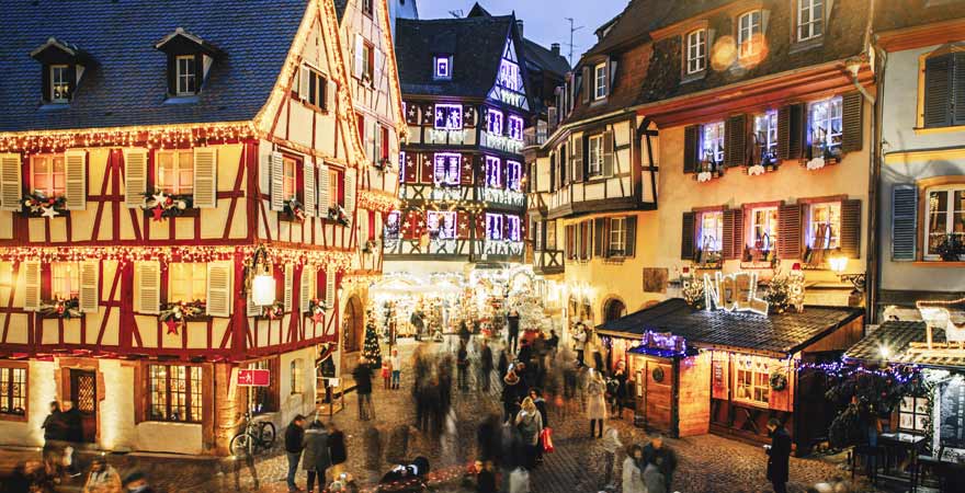 Weihnachtsmarkt in Colmar im Elsass in Frankreich