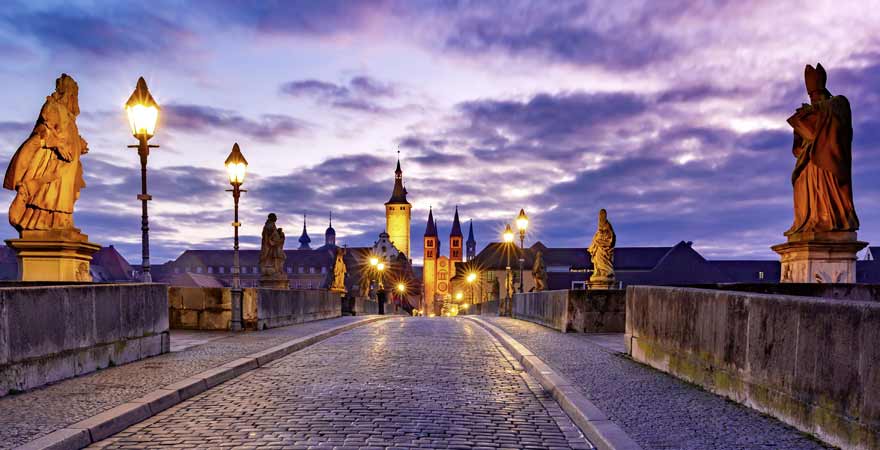 Alte Mainbrücke in Würzburg