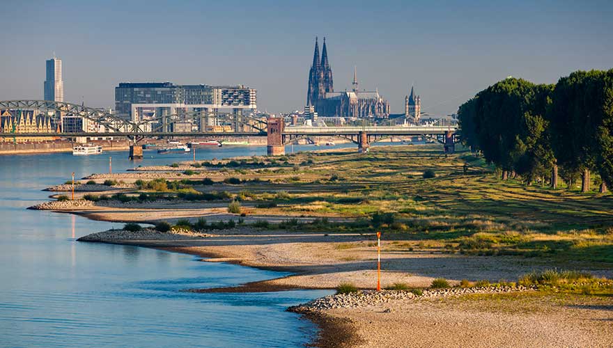 Köln, Dom, Rheinstrände