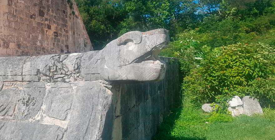 Bild eines Mayatempels