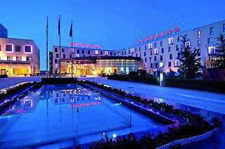 Mercure Beijing Downtown