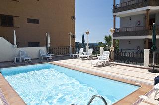 Tarahal Apartments