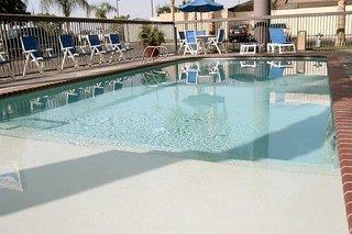 Hampton Inn Bakersfield-Central