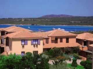 Baia de Bahas Apartments & Resort