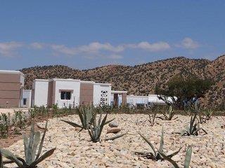 Lunja Village