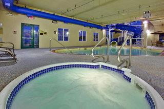 Holiday Inn Express Hotel & Suites Hinton