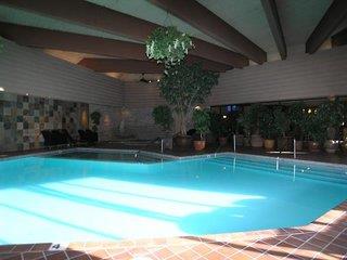 Jasper Inn & Suites