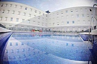 Vertice Sevilla Aljarafe Apartamentos
