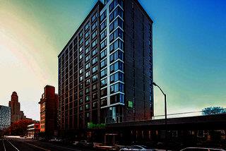 Holiday Inn Brooklyn Downtown