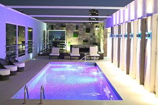 Hampton by Hilton Panama