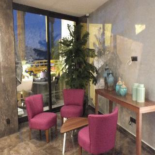 Candan City Beach Hotel