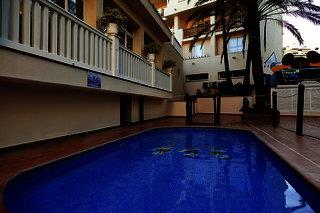 Crown Resort - Club Marbella & Regency Palms