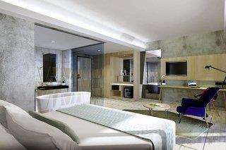 Sol House Bali Legian