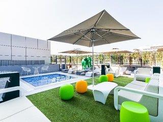 Studio M Arabian Plaza