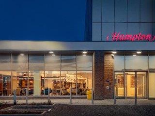 Hampton by Hilton Edinburgh Airport