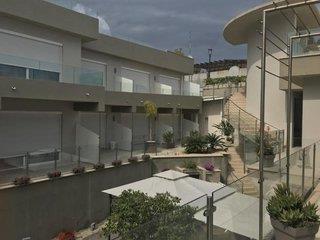 Zeus Residence Hotel